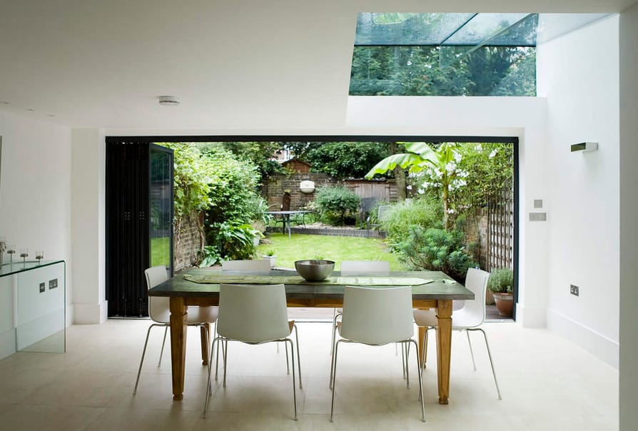 What You Should Know Before Buying And Installing An Interior Bifold Door
